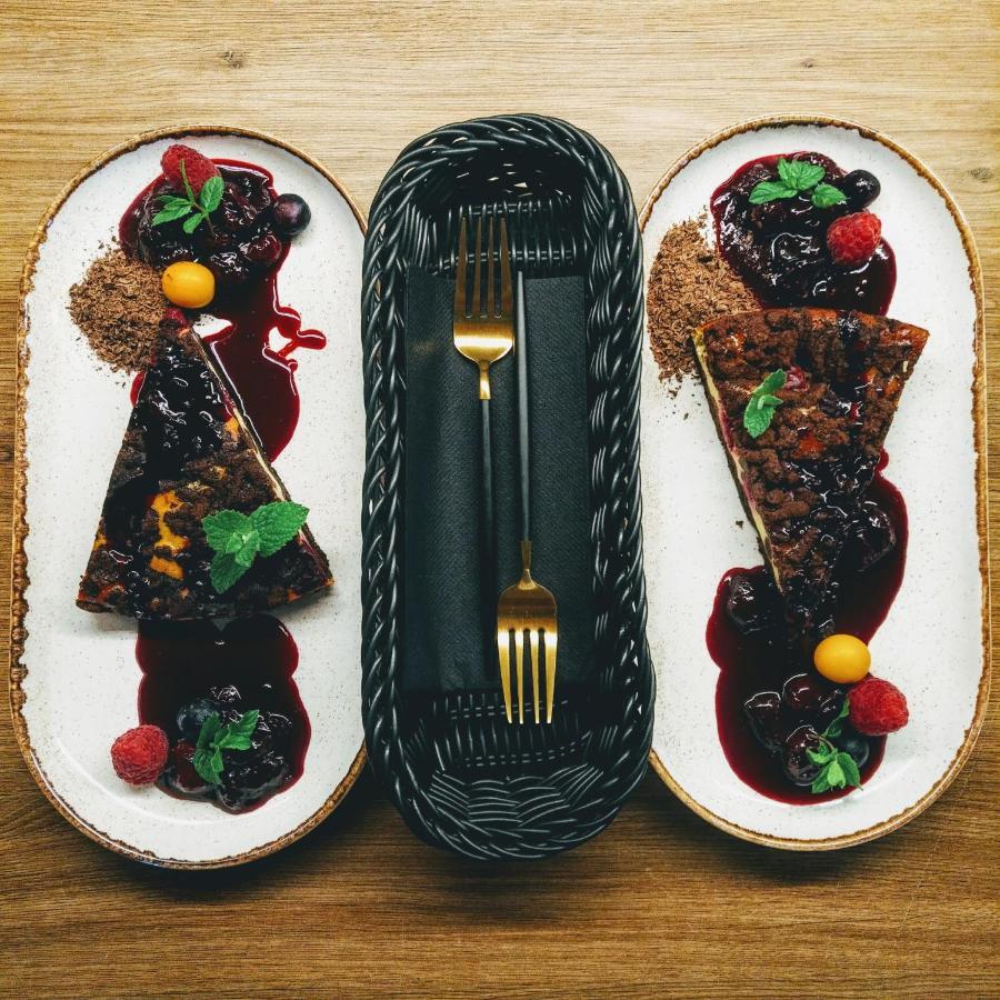 Karczma-Koszwice Bed & Breakfast Ngoại thất bức ảnh