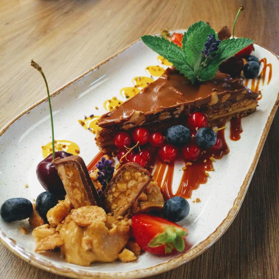 Karczma-Koszwice Bed & Breakfast Ngoại thất bức ảnh