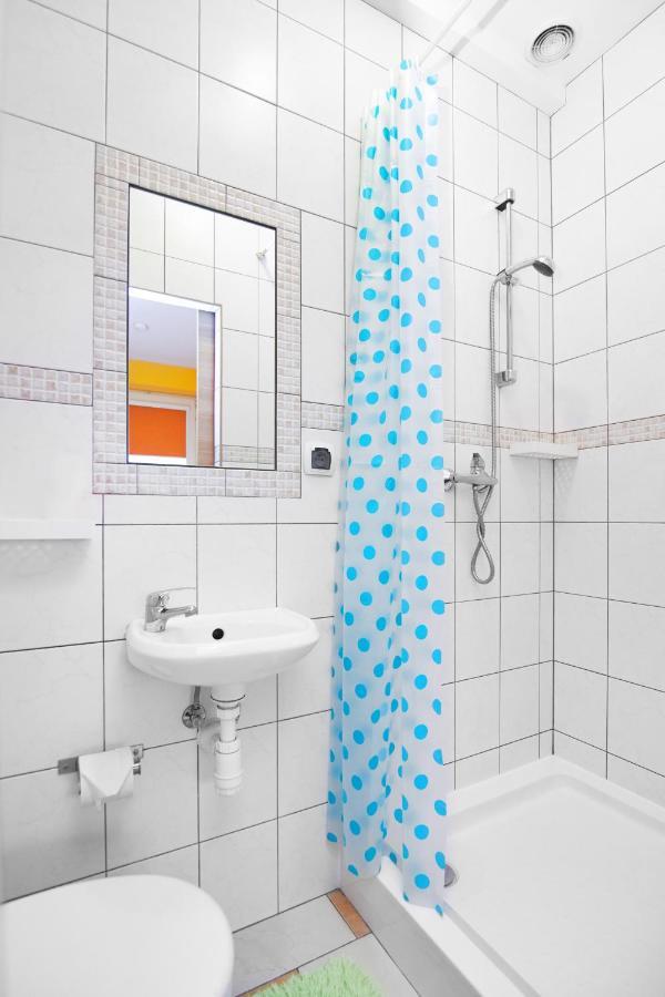 Karczma-Koszwice Bed & Breakfast Ngoại thất bức ảnh